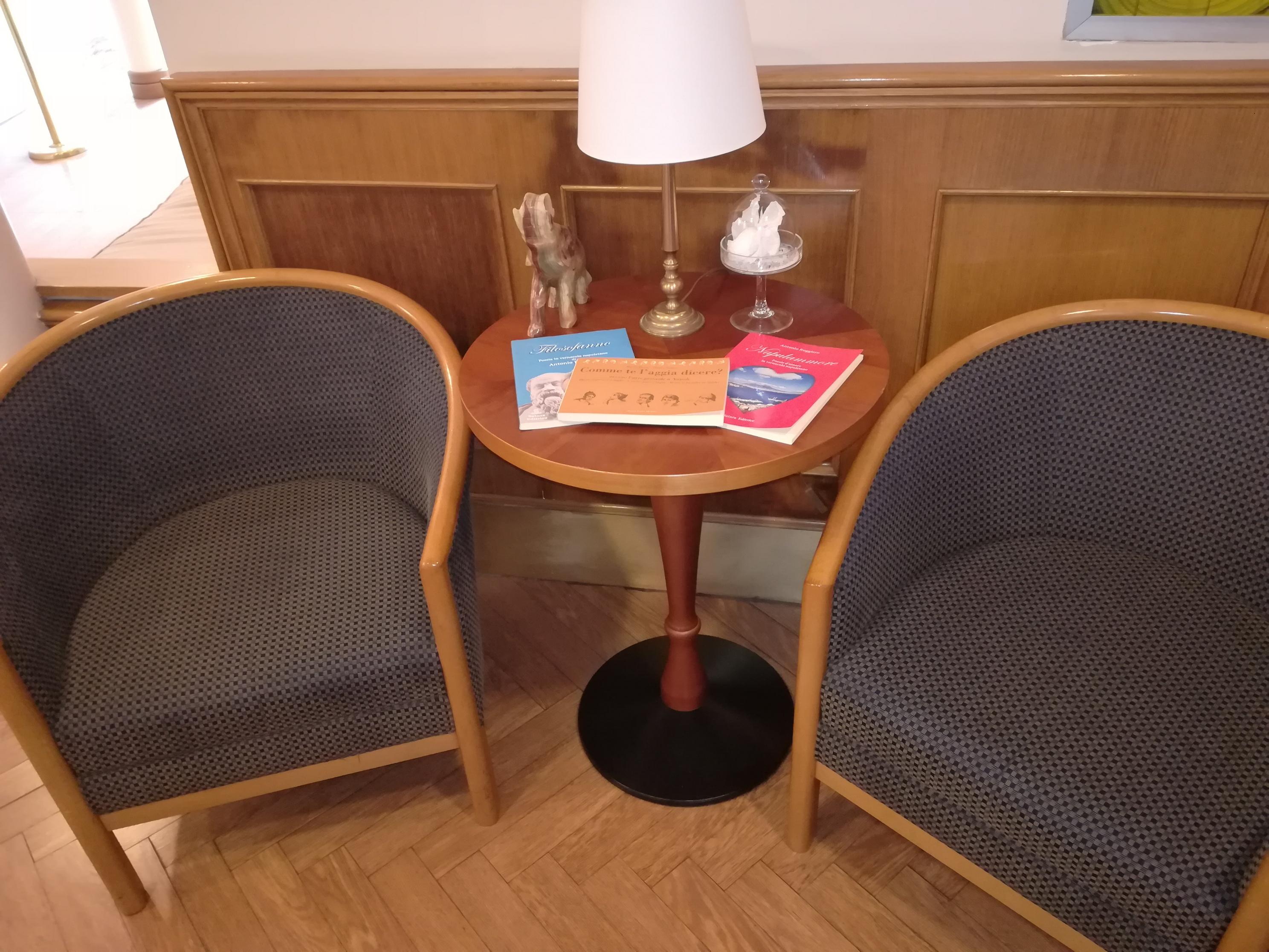 Hotel Leopardi ナポリ エクステリア 写真