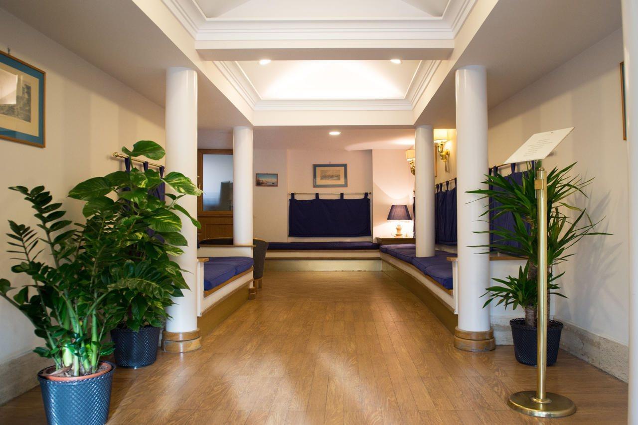 Hotel Leopardi ナポリ エクステリア 写真