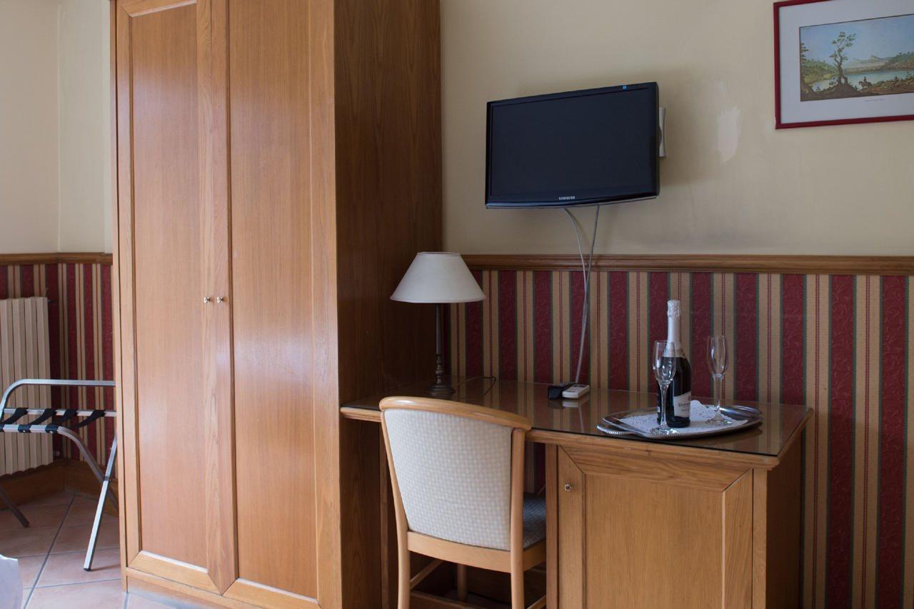 Hotel Leopardi ナポリ エクステリア 写真